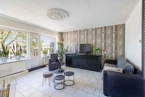 Foto - Te koop: Drive-in woning in Fijnaart!